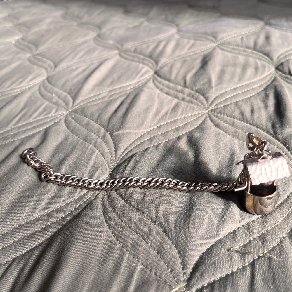WELL..........vintage bracelet and charm - Picture 2 of 6